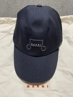 美品⭐︎MARNI キャップ