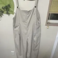 オーバーオールつなぎ