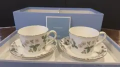 【新品】WEDGWOOD ワイルドストロベリー ペアカップ＆ソーサー