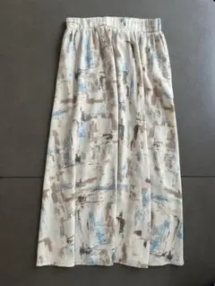 ◼︎新品タグつき◼︎ロング丈フレアスカート◼︎ぼかし柄◼︎ブルー◼︎のサムネイル