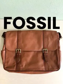 FOSSIL フォッシル レザー メッセンジャーバッグのサムネイル