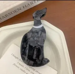 犬　ヘアアクセサリー　ヘアクリップ　　ヘアピン　クリップ　ククシュゼット