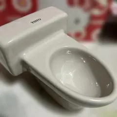 新品 TOTO ミニチュア便器 A967 ホワイト 置物 陶器 - メルカリ