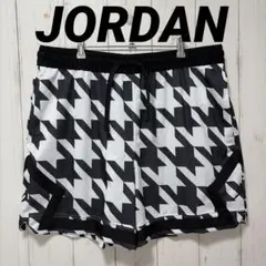 JORDANジョーダン　NIKEナイキ　ハーフパンツ　バスパン　千鳥総柄　XXL