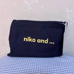 niko and ... トートバッグ ブルー ロゴ入り