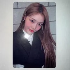 izna オフイベ お渡し会 セルカフォトカード全員 izna The First Mini Album『N/a』日本限定特典付で発売決定