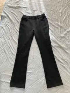 レディース　ストレッチパンツ　ストレートパンツ　冠婚葬祭にも