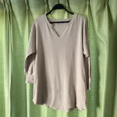ミスティック　キーネック　サーマル 長袖Tシャツ　ピンクベージュ　フリーサイズのサムネイル