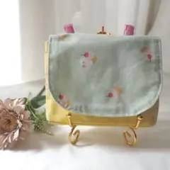 移動ポケット -うさぎとカップケーキ- イエロー