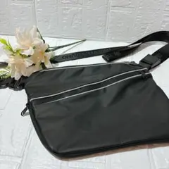 Item thumbnail for item f51b6468-9f74-40c3-aa39-47863e710e54