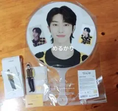 SEVENTEEN　FOLLOW　THE8　うちわ　トレカ　アクスタ　ソウル