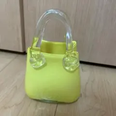ガラス製ばスケット型容器
