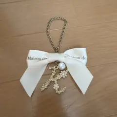 Item thumbnail for item b6317193-6380-471e-bc3a-3ed04f92f17f