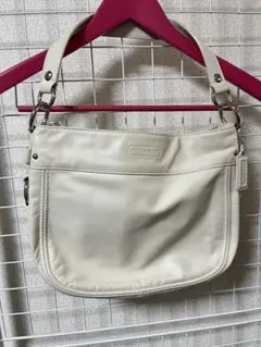 COACH本革ワンショルダーハンドバッグ　白　コーチ2way