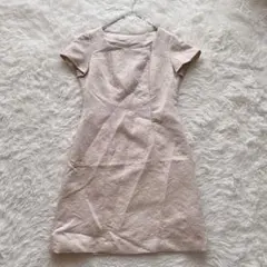 半袖ワンピース　膝丈　ジャガード風　花柄　ベージュ　11号