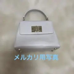 Item thumbnail for item f329e70a-3bfc-479f-99d0-04e52151a2c1