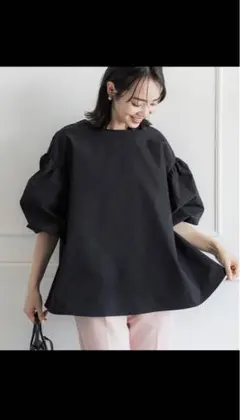 美品　袖バルーンＡラインブラウス M ブラック 7分袖