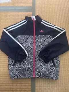 adidas 花柄ジャージ 120