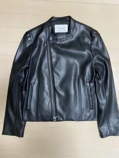 ブラックレザージャケット シングルジップ