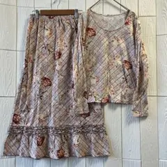 カネコイサオ★２０００／SPRING＆SUMMERコレクションカタログ★ワンダフルワールド 2000年 春夏カタログ - ピンクハウス通販｜リサイクルブティックClub CANDY