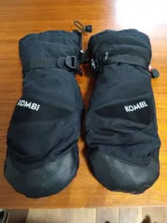 KOMBI ブラック ミトングローブ
