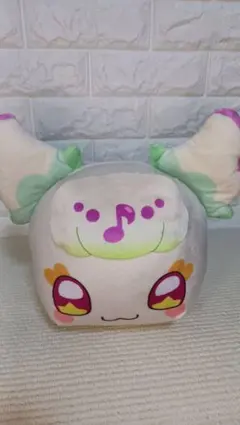 キミとアイドルプリキュアめちゃもふぐっとぬいぐるみ～くつろぎプリルン