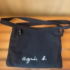 agnis b. 黒 サコッシュ