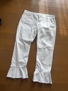 ZARA BASIC フレア裾ホワイトデニム 40