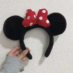 ミニーマウス カチューシャ 赤い水玉リボン