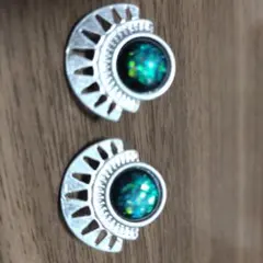 エスニック風シルバーピアス