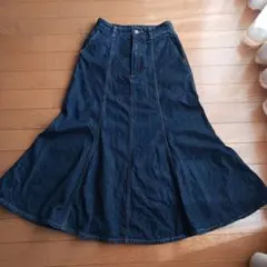 GU ダークデニム フレアスカート