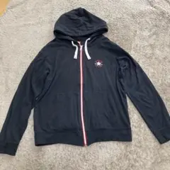 ブラック パーカー