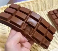 メルカリ市　新品未開封 板チョコ スクイーズ チョコレート 1個