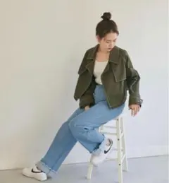 【美品】tina:jojun ショート丈トレンチコート カーキのサムネイル
