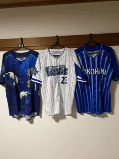 横浜DeNAベイスターズ オーセンティック長袖プルオーバー（Oサイズ