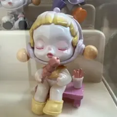 Item thumbnail for item 19efaa1a-8275-4cb8-b294-f4b206b6a807