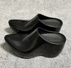 Item thumbnail for item c741f9a5-3403-4765-ad98-7ed8bdcb768b