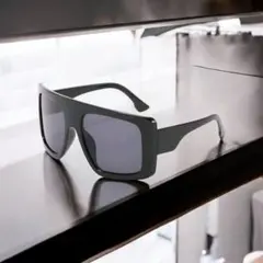 980ピラフ星人 サングラスqe1fsk　x8js7n