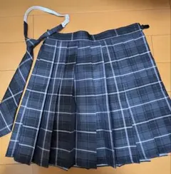 なんちゃって制服 グレーチェックスカート ネクタイ