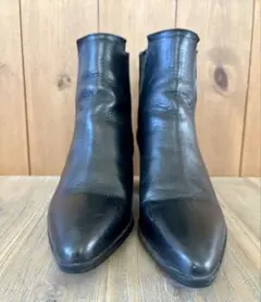 ZARA ブラック サイドゴアブーツ