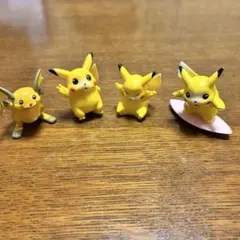 モンコレ【初期】ピカチュウ３種とライチュウ当時販売モノ