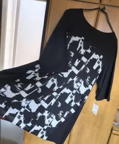 【MISSEL】ミゼール 単色柄チュニック Black LLのサムネイル