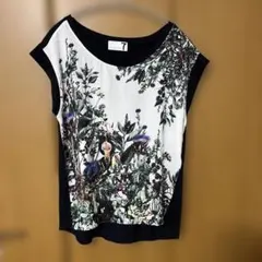 soeur 7 ボタニカル柄 半袖Tシャツのサムネイル