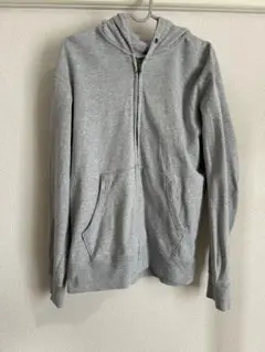 UNIQLO グレー フルジップパーカー