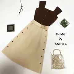 【2点セット】 ノースリーブトップス + ミディ丈スカート