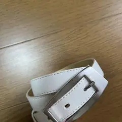 ホワイト 合成皮革 ベルト シルバーバックル