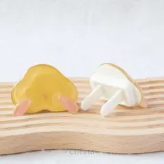 Item thumbnail for item 9961c71c-e380-4be6-8224-464f640a74c9