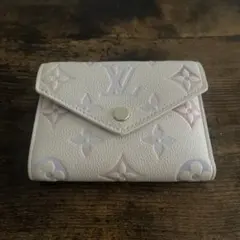 \\新作ヴィトン財布// 123,200円【半額】美品