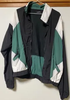 可愛いナイロンジャケット M グリーン