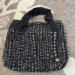 最終値下げ☆新品☆1 metre carre 1メートルキャレウールトートバッグのサムネイル